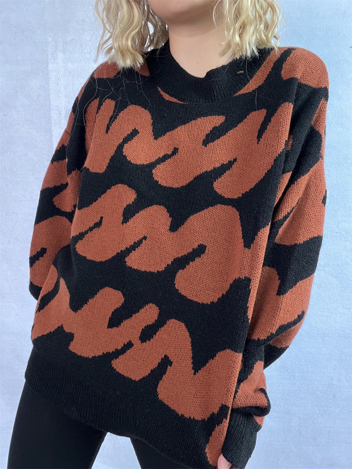 Anita® | Contrasting long-sleeved sweater with a crew neck