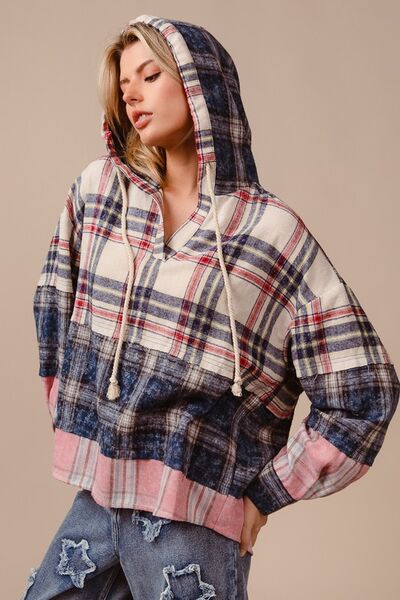 Delia® | Drawstring hoodie with check pattern and dropped shoulders