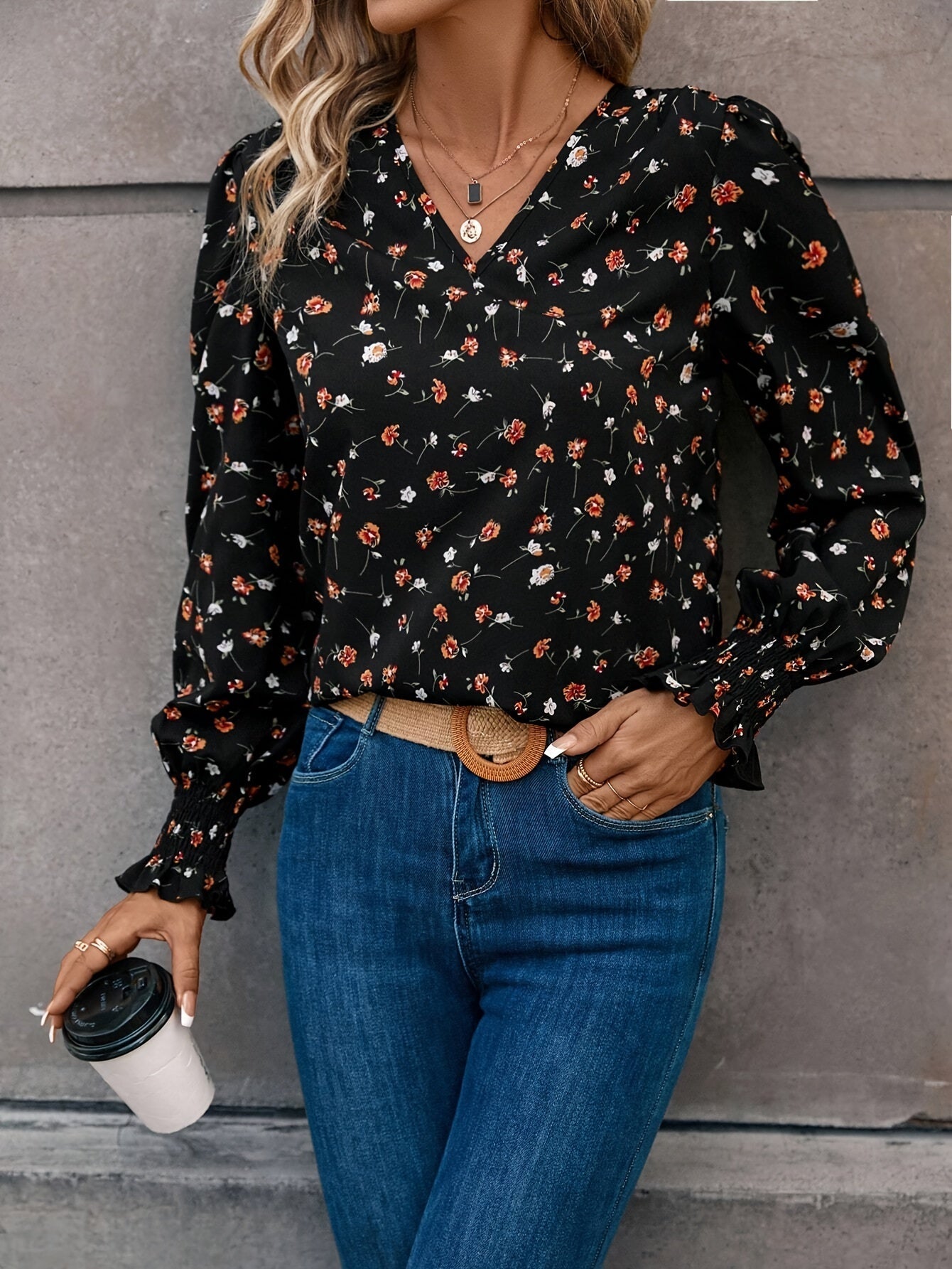 Brenda® | Elegant Floral Pattern V-Neck Blouse With Long Sleeves