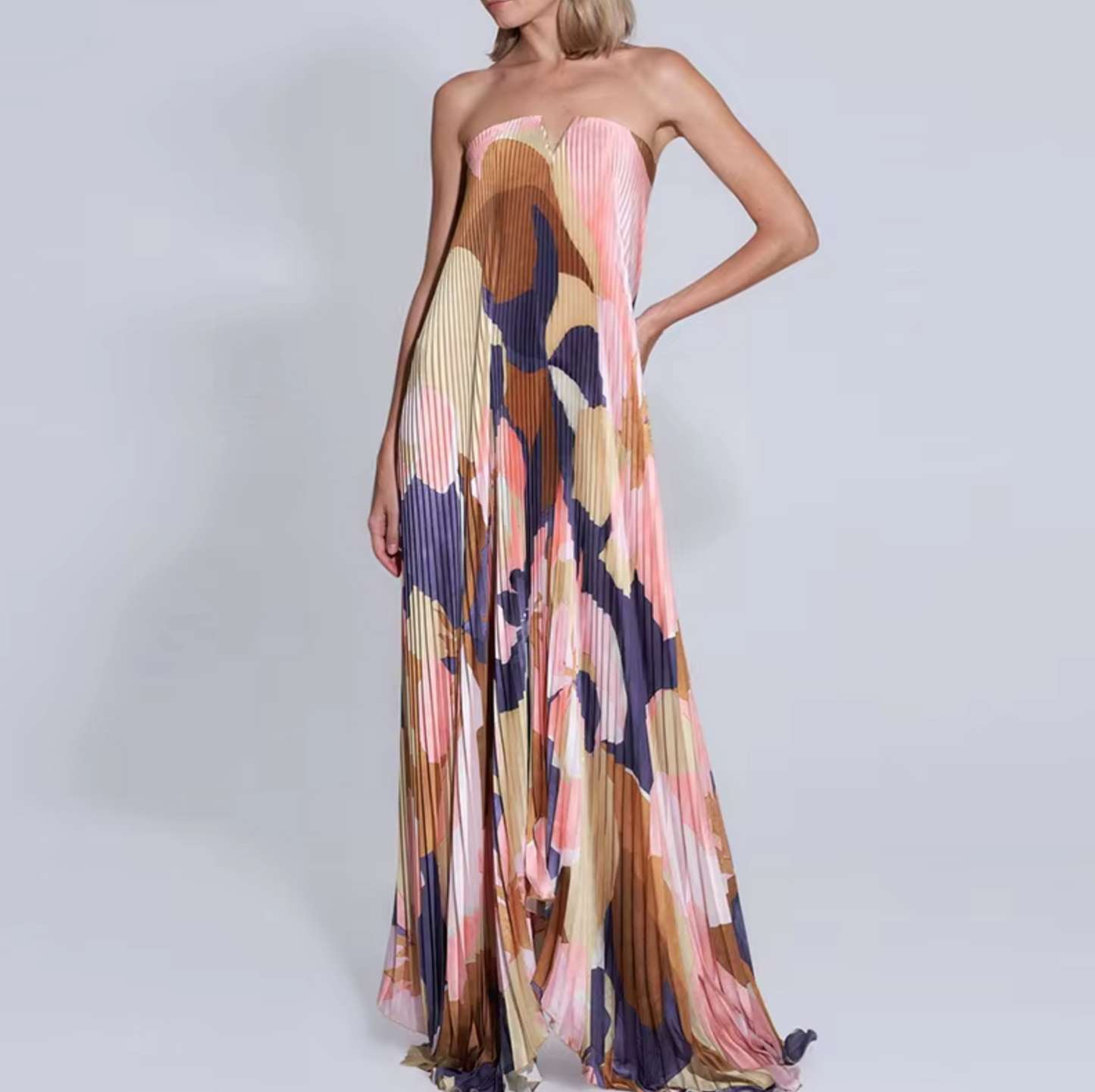 Angela® | Long bandeau dress with floral pattern and pleats