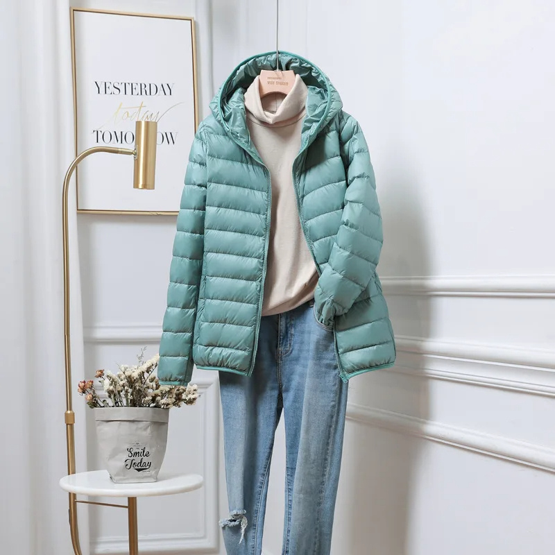 Women’s Puffer Jacket – Regular Fit – Ultralight Quilted – Hooded Foldable Design