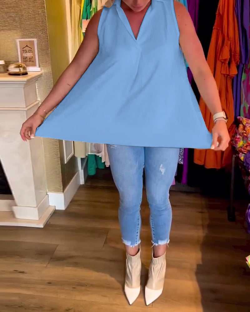 Carla® | Sleeveless blouse with ruffles and lapels