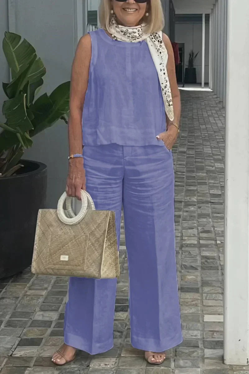 Ariana® | Elegant sleeveless jumpsuit