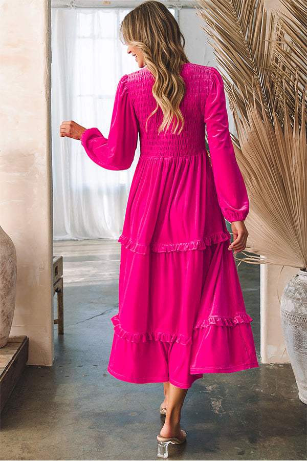 Charlie® | Ruched velvet dress with V-neck and long sleeves