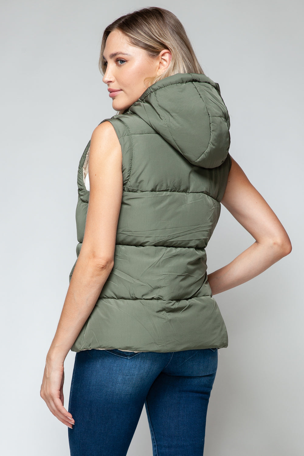 Dominique® | Snobbish hooded vest with snap and zip fastening