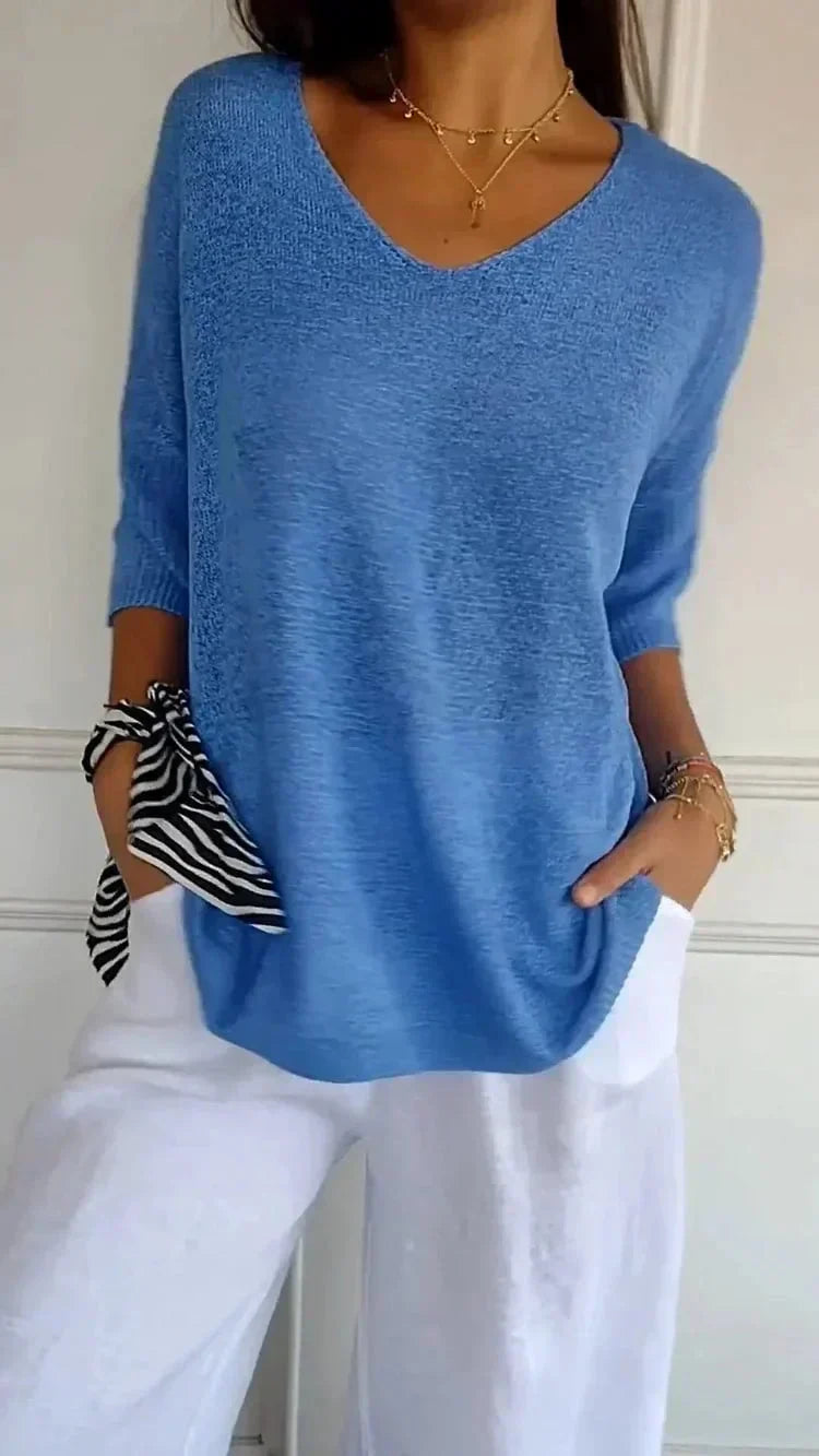 Alfonsina® | Simple Knitted Top With A V-Neck