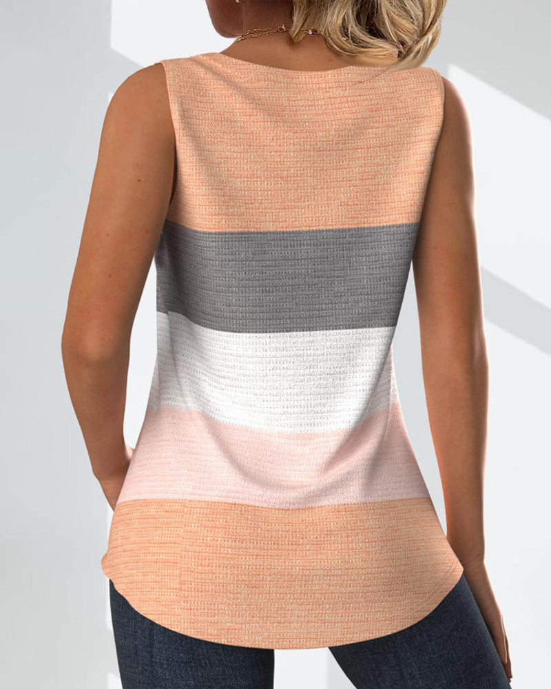 Dolores® | Striped tank top with buttons and pleats