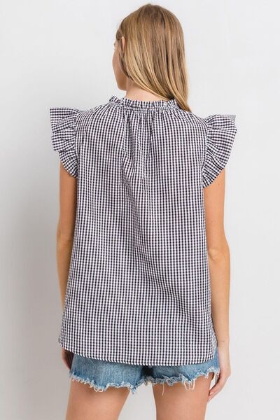 Bianca® | Checked notched ruffle cap sleeve blouse