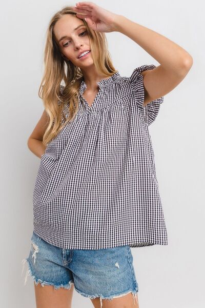 Bianca® | Checked notched ruffle cap sleeve blouse