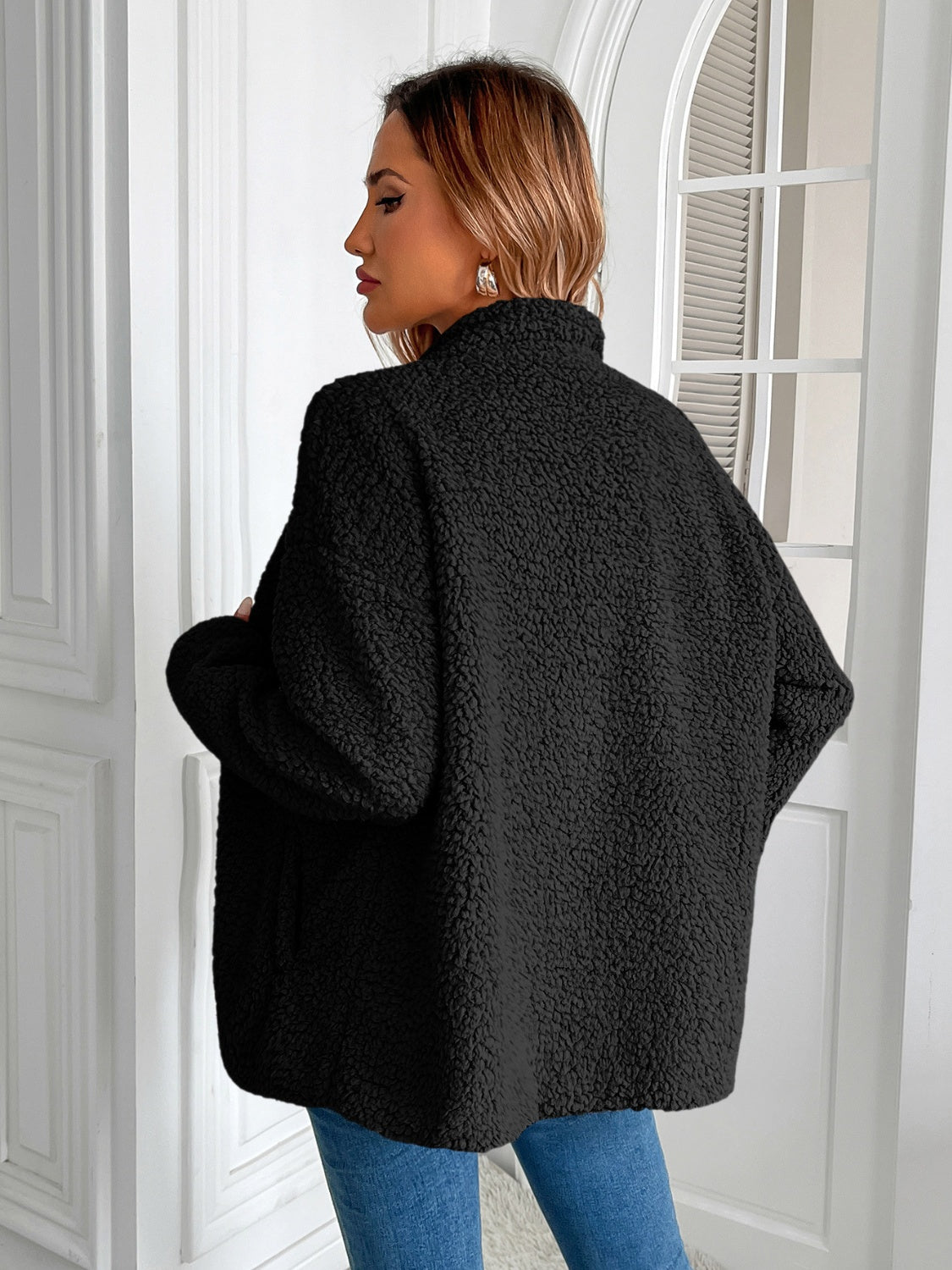 Camila® | Ivy Lane fluffy jacket with long sleeves and zip
