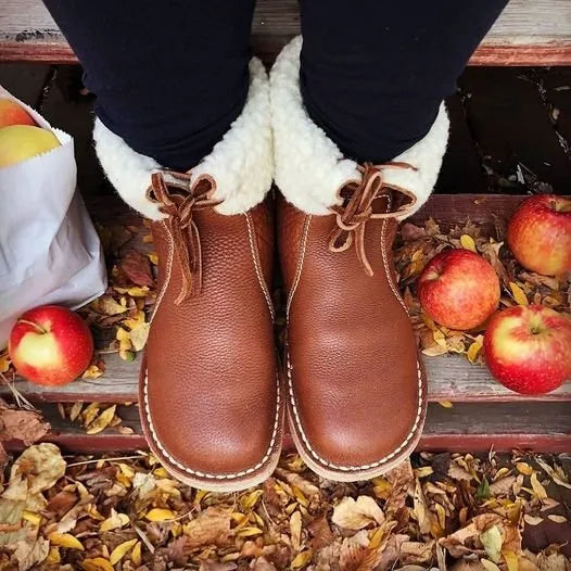 Edith® | Leather boots with wool lining