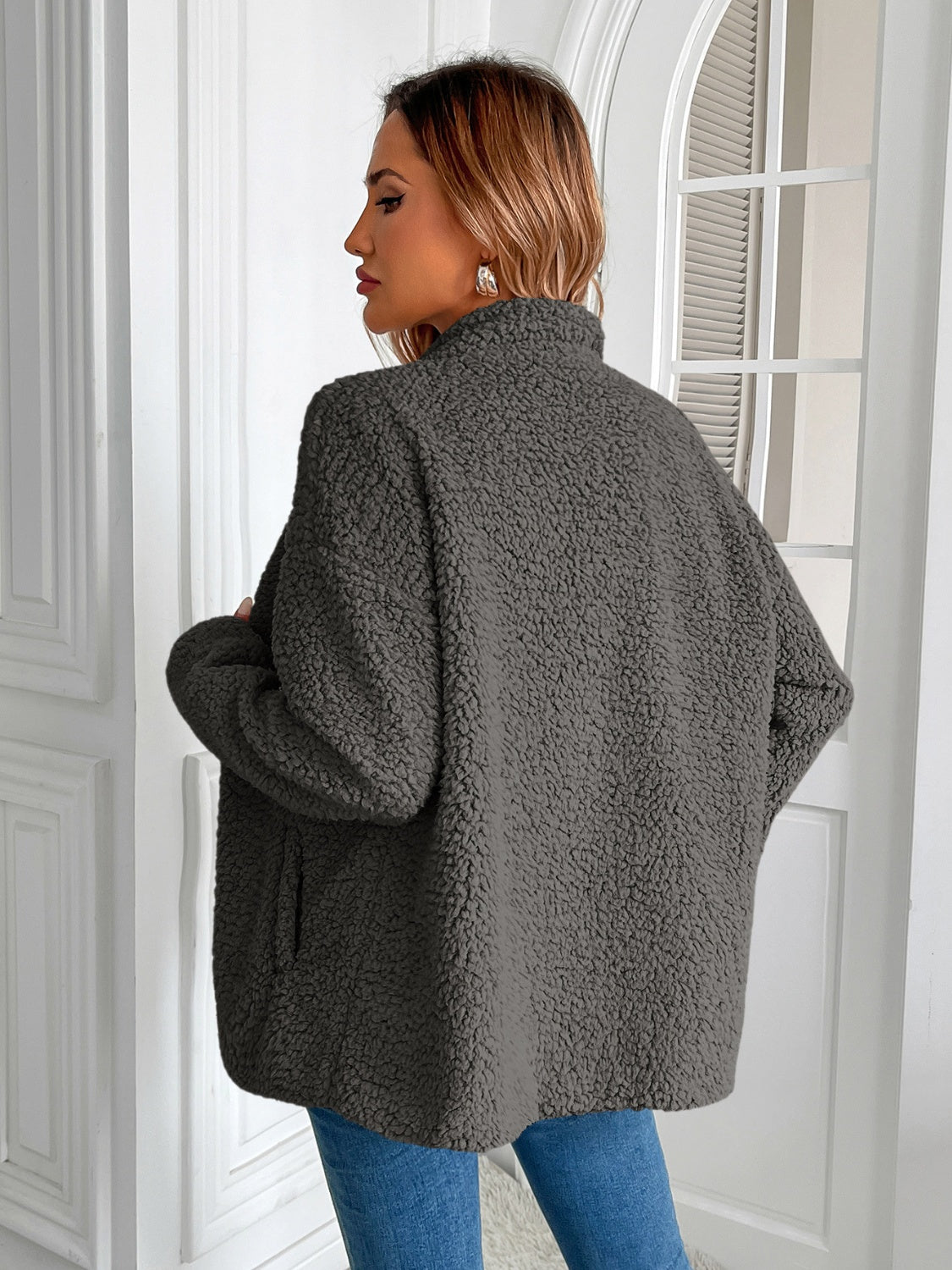 Camila® | Ivy Lane fluffy jacket with long sleeves and zip