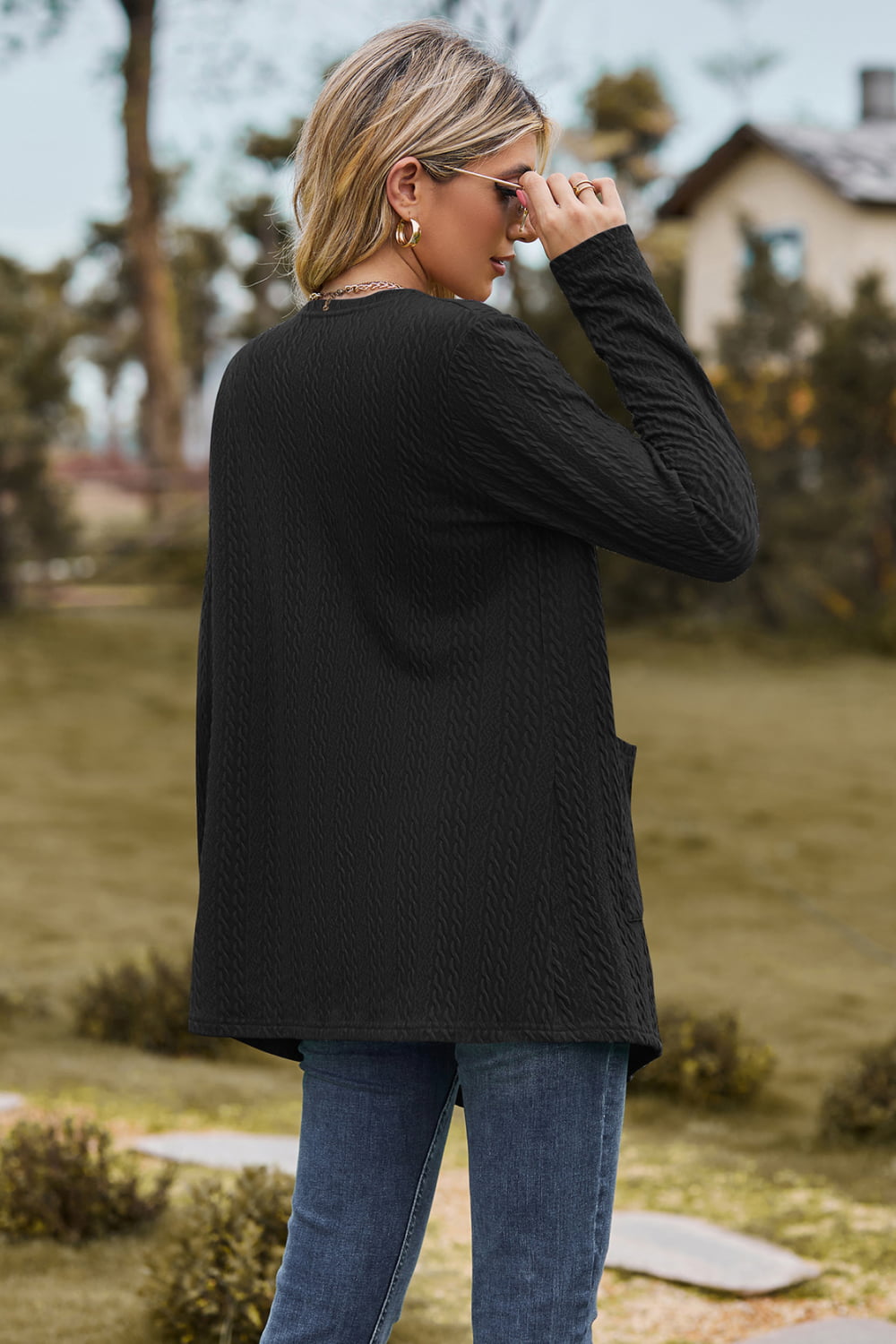 Ariadna® | Trendy and elegant winter cardigan