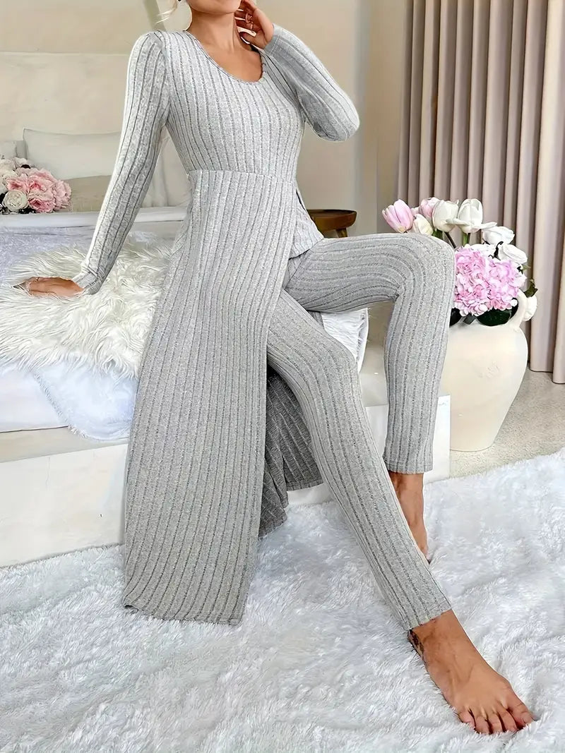 Brigida® | Ribbed V-neck trouser set