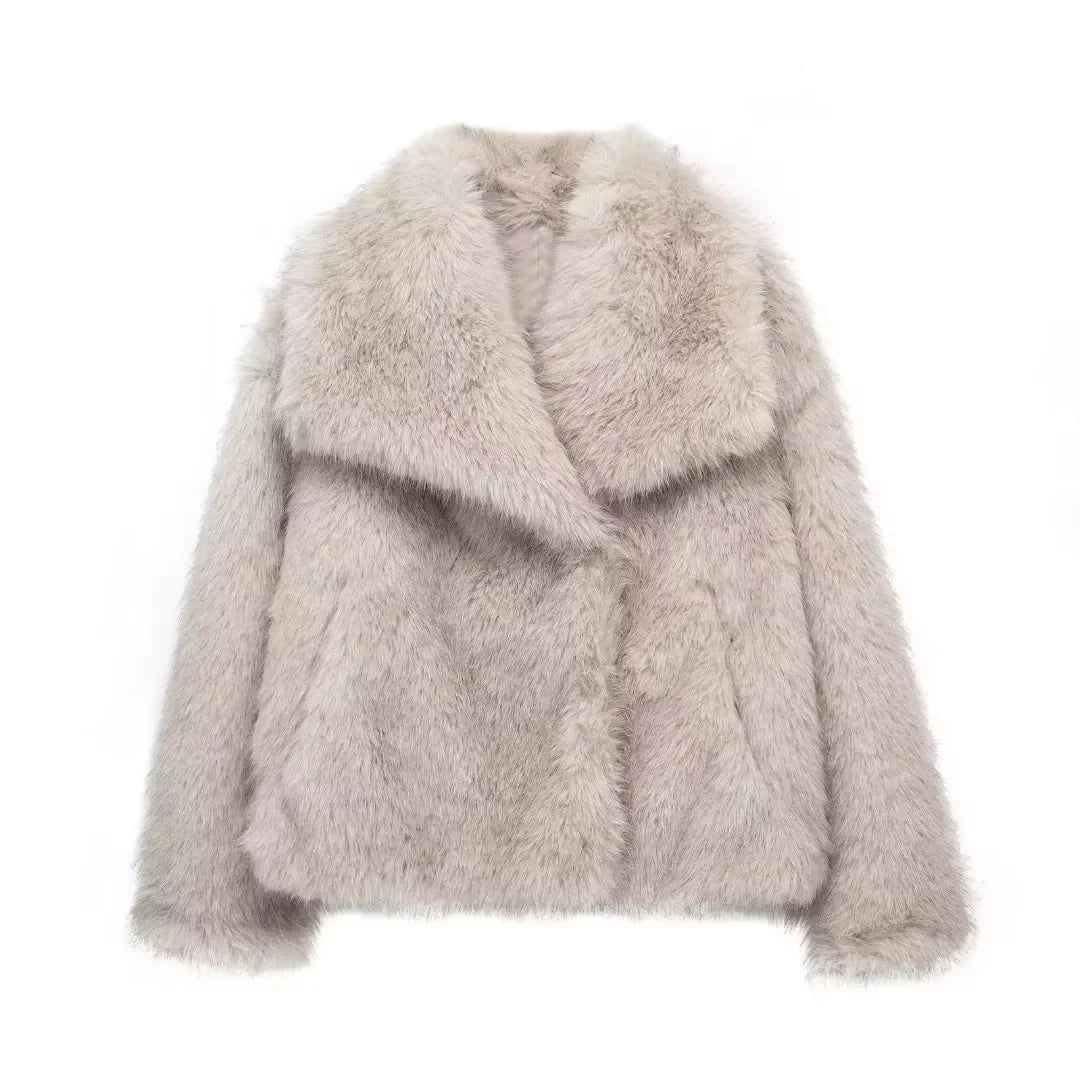 Deborah® | Super soft handwoven coat made from thick wool