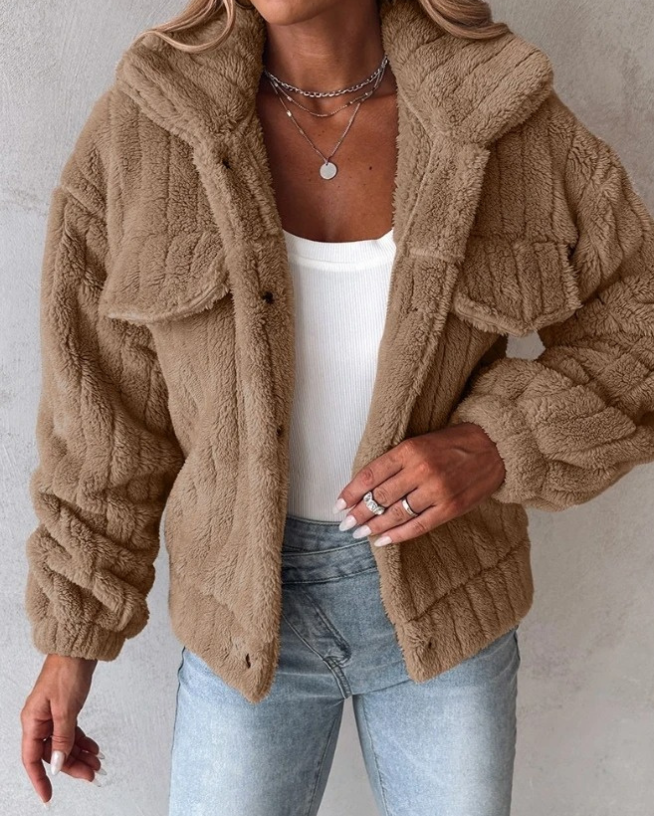 Women’s Teddy Coat – Oversized Fit – Plush Fuzzy Texture – Button Front – Chest Pockets