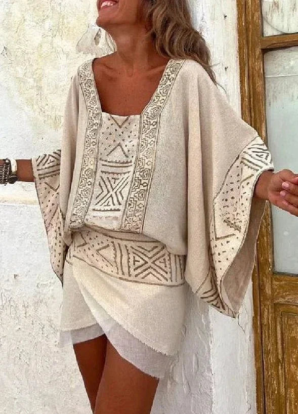 Blythe® | Dress with dolman sleeves and ethnic print