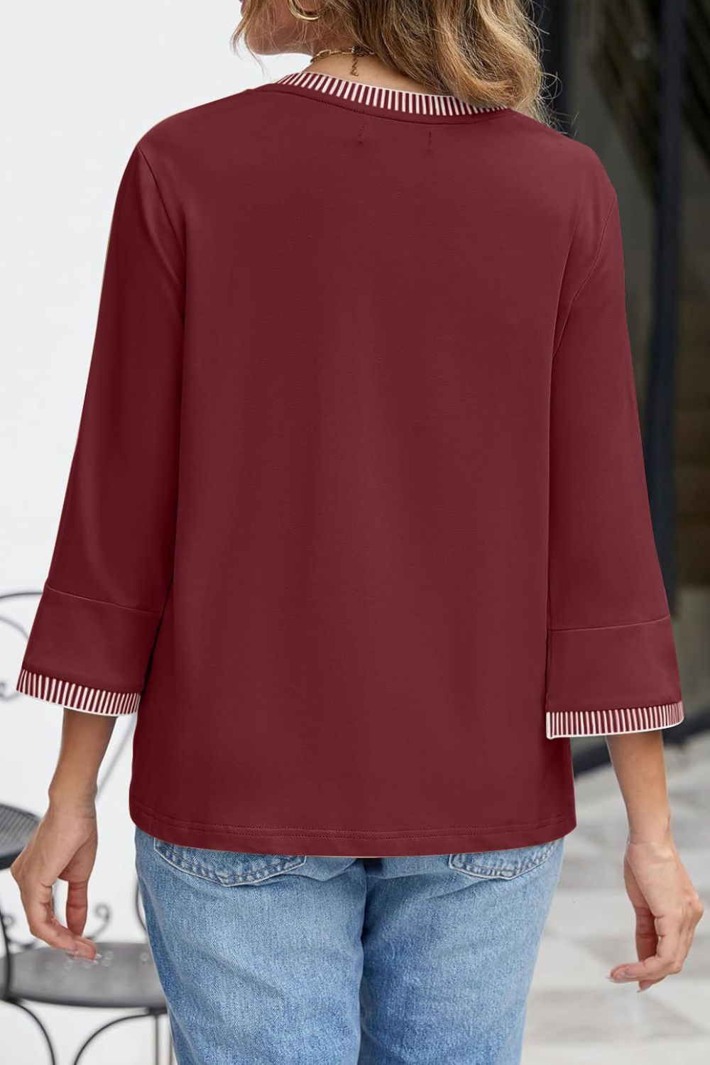 Daniela® | Round neck T-shirt with contrast trim and three-quarter sleeves