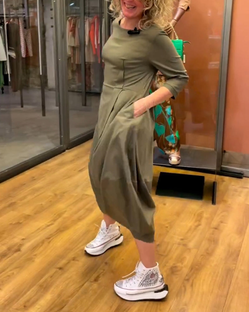 Angeline's® | Slimming dress with a round neckline