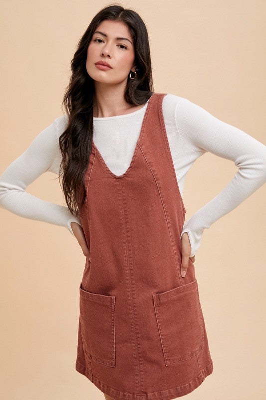 Arianna® | V-neck denim overall dress with adjustable straps and pockets