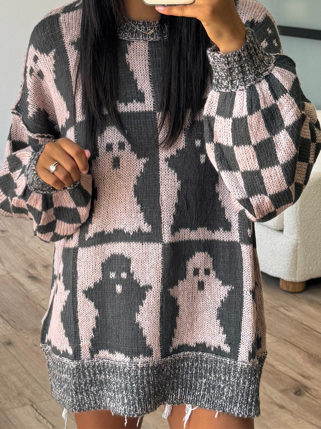 Cristina® | Ghost long-sleeved sweater with low shoulders