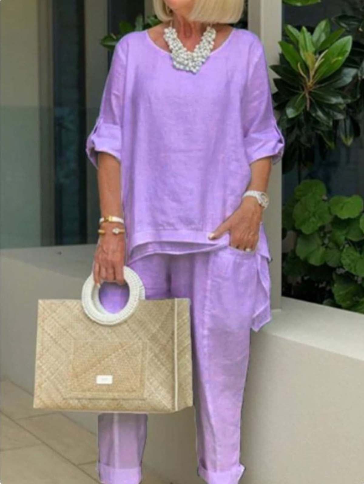 Consuelo® | Suit with discreet elegance