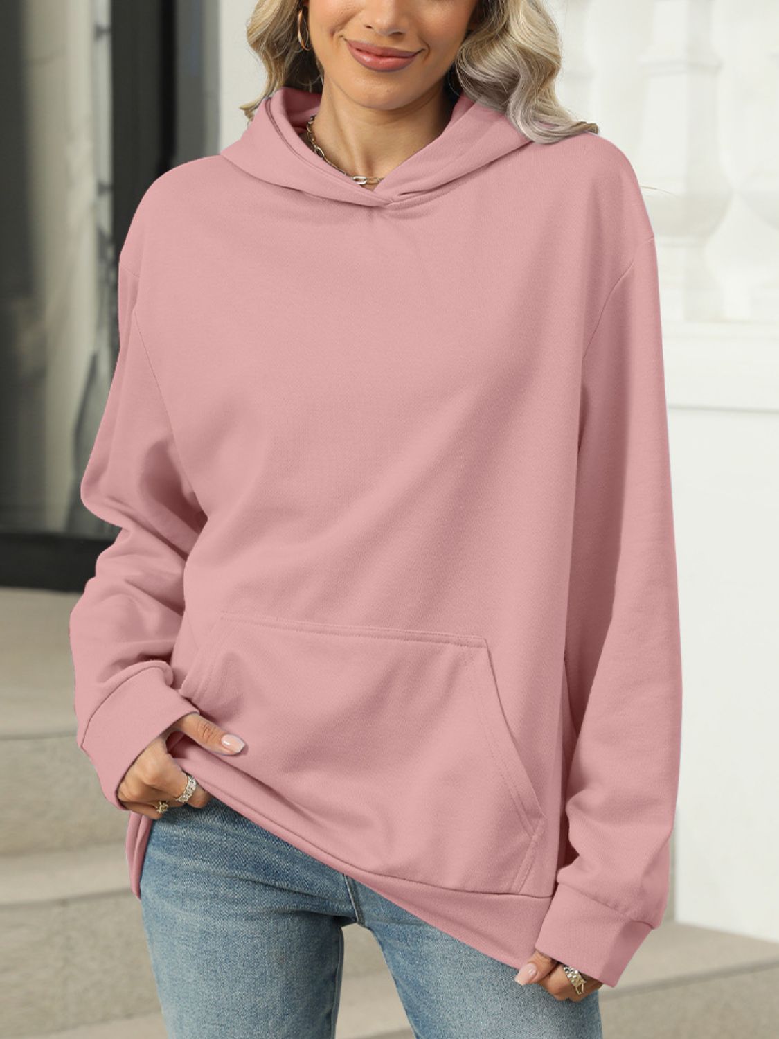 Dagmar® | Hoodie with pockets and long sleeves