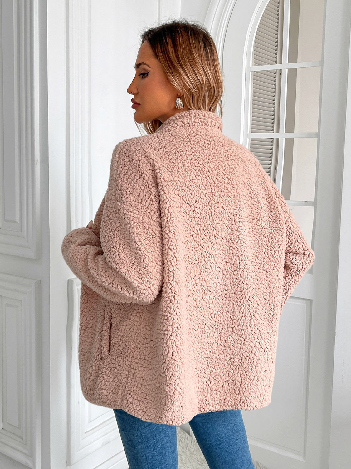 Camila® | Ivy Lane fluffy jacket with long sleeves and zip