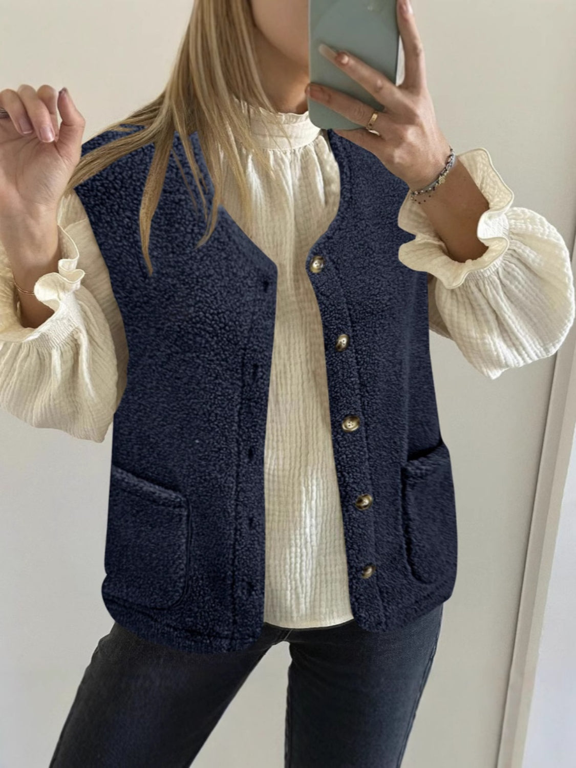 Caridad® | Buttoned vest coat with pockets