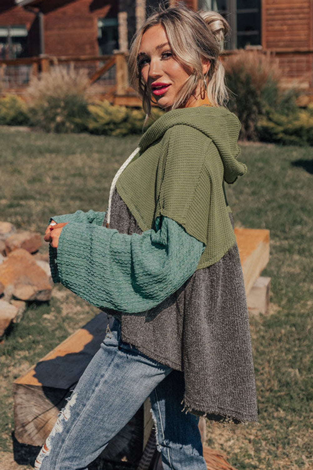 Claudia® | Fashionable and uncomplicated winter top