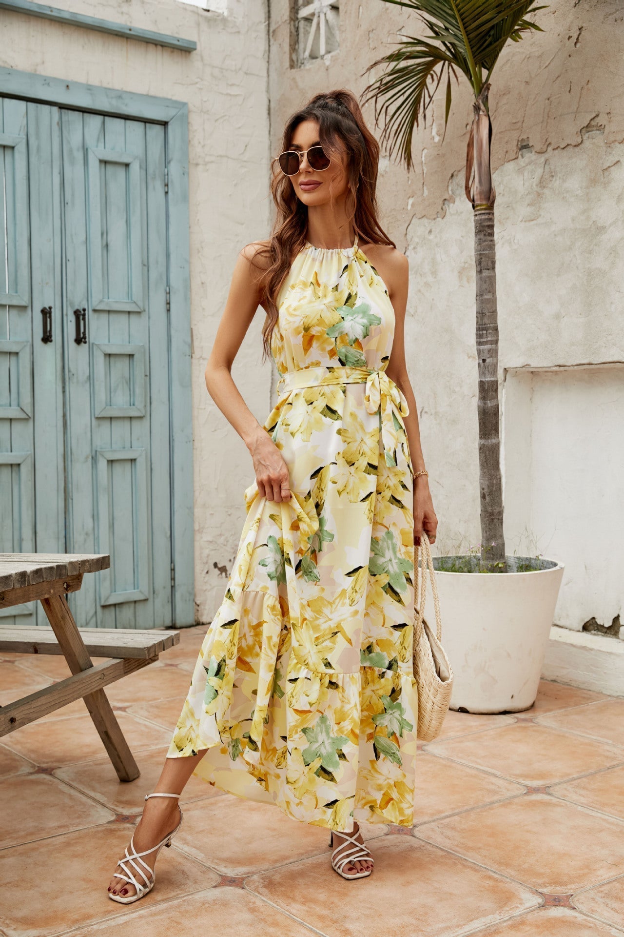 Eleanor® | Summer dress with a round neckline