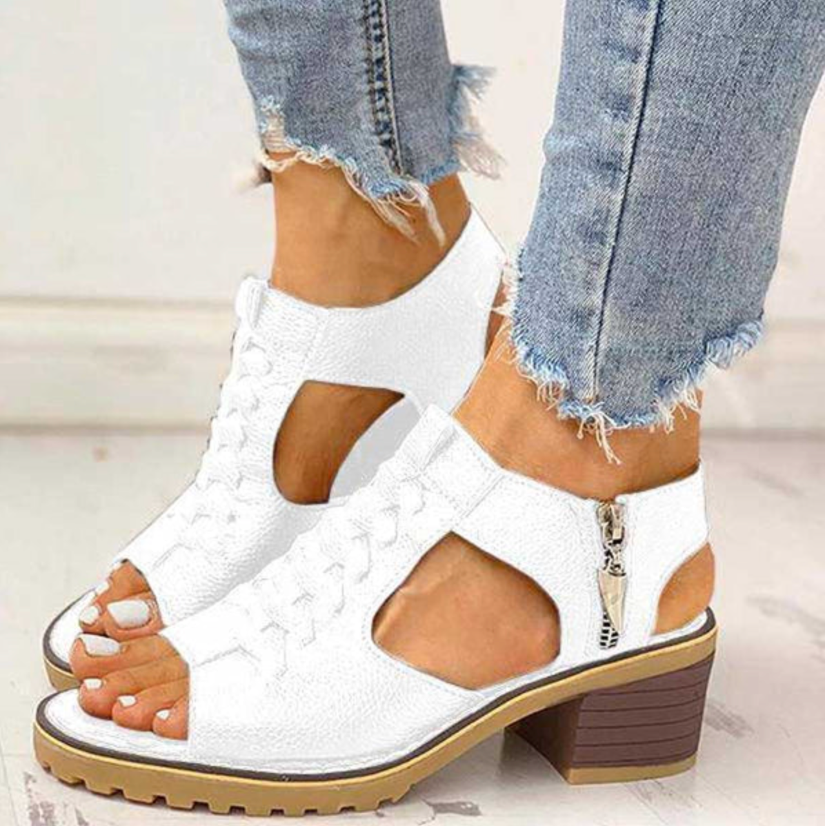 Barbara® | Classic round toe sandals