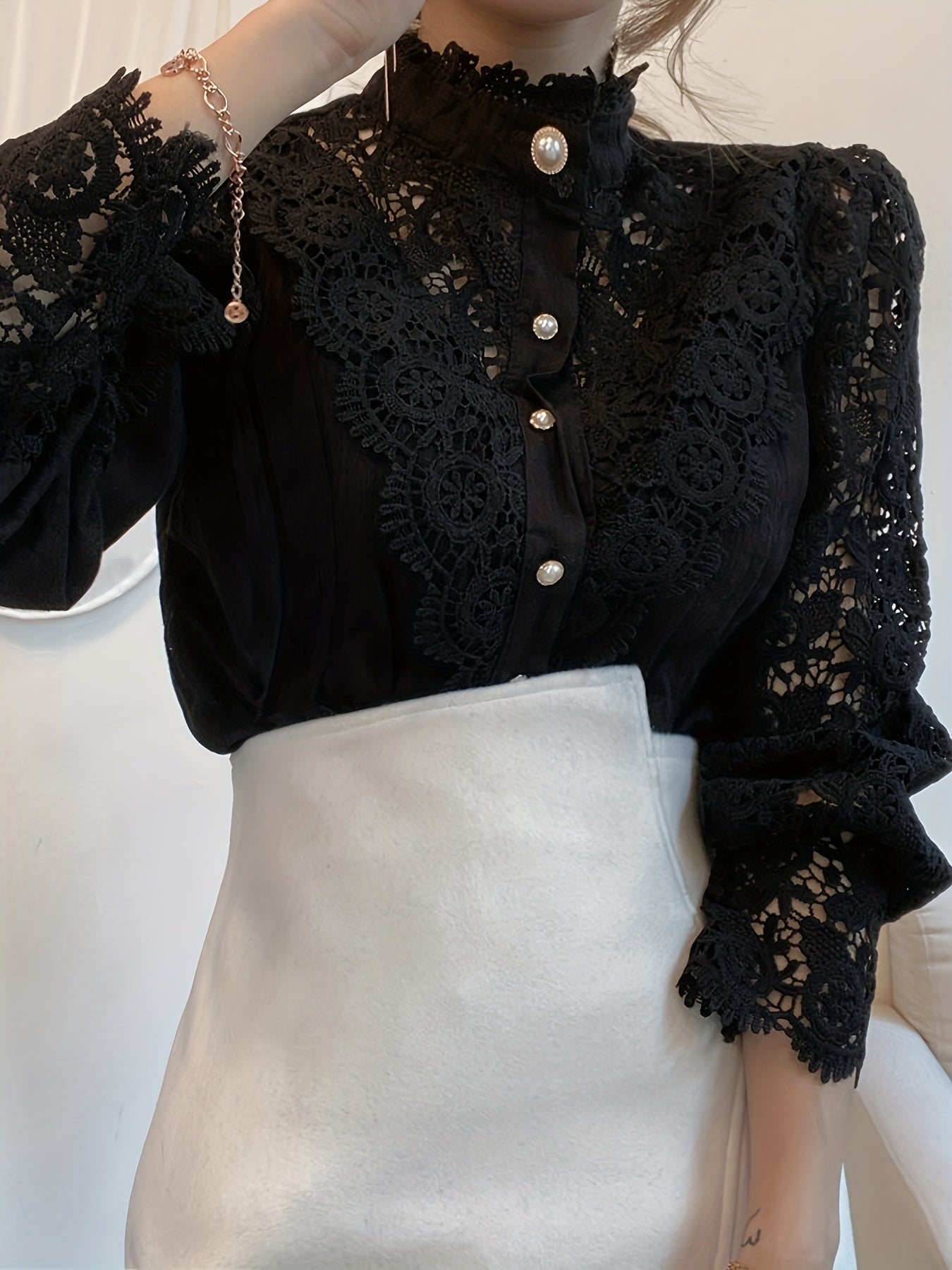 Brendi® | Women'S Blouse With Lace, Lantern Sleeves And Pleated Plain Cut