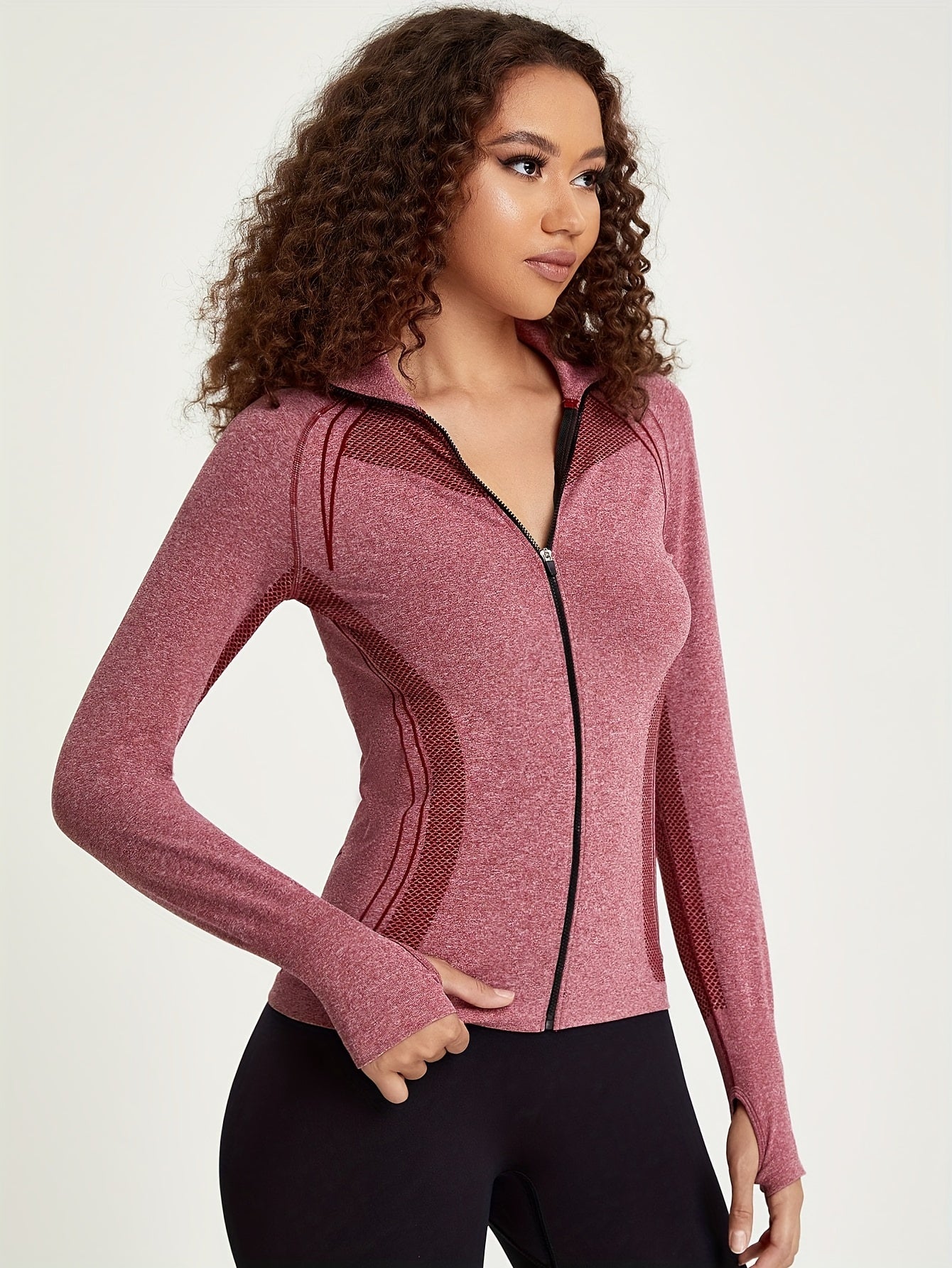 Dominique® | Black, long-sleeved, full-zip sports jacket