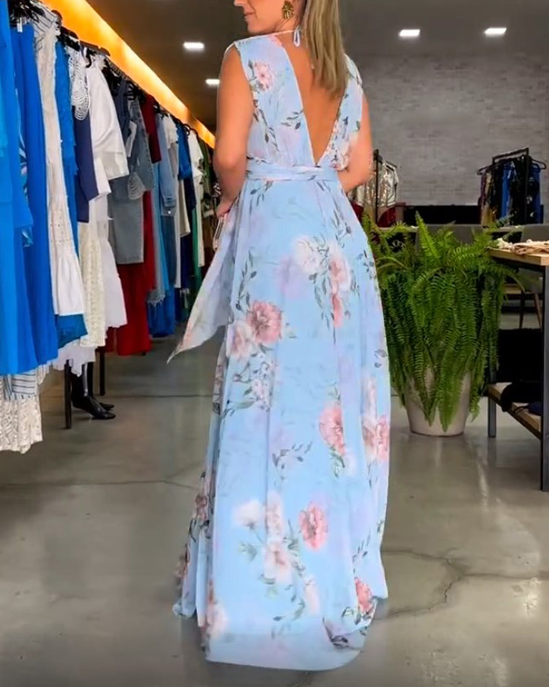 Barbara® | Elegant V-neck sleeveless dress with floral print