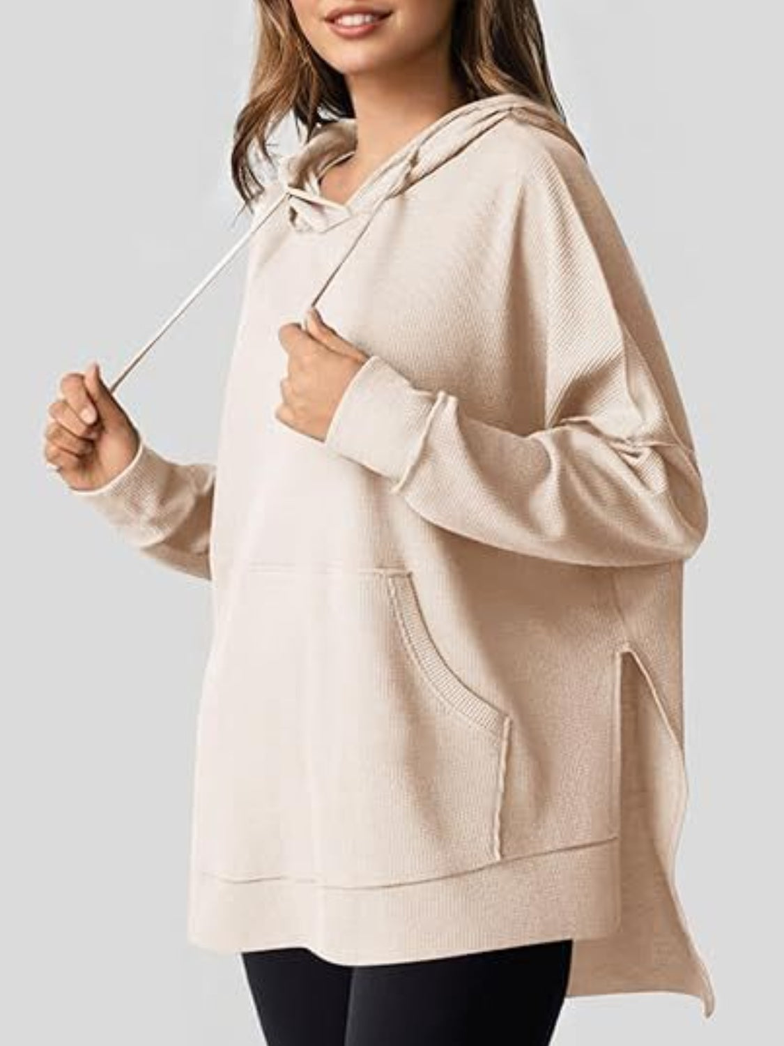 Eleonora® | Long sleeve hoodie with drawstring and slit