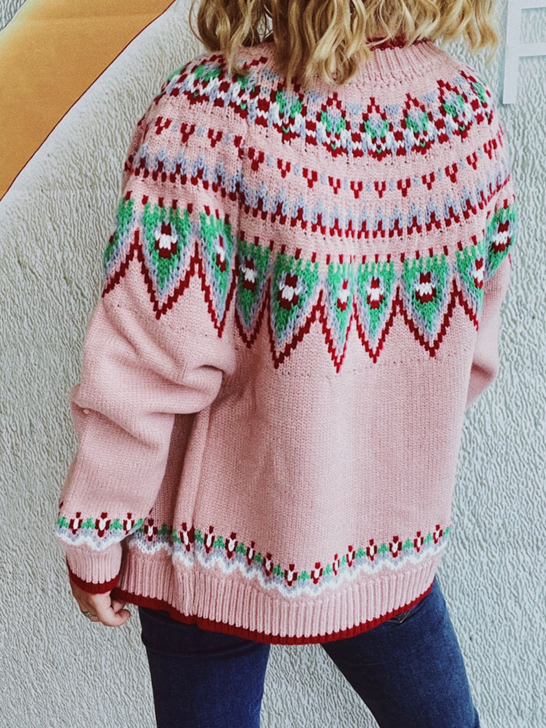 Diana® | Long sleeve cardigan with a contrasting geometric crew neck