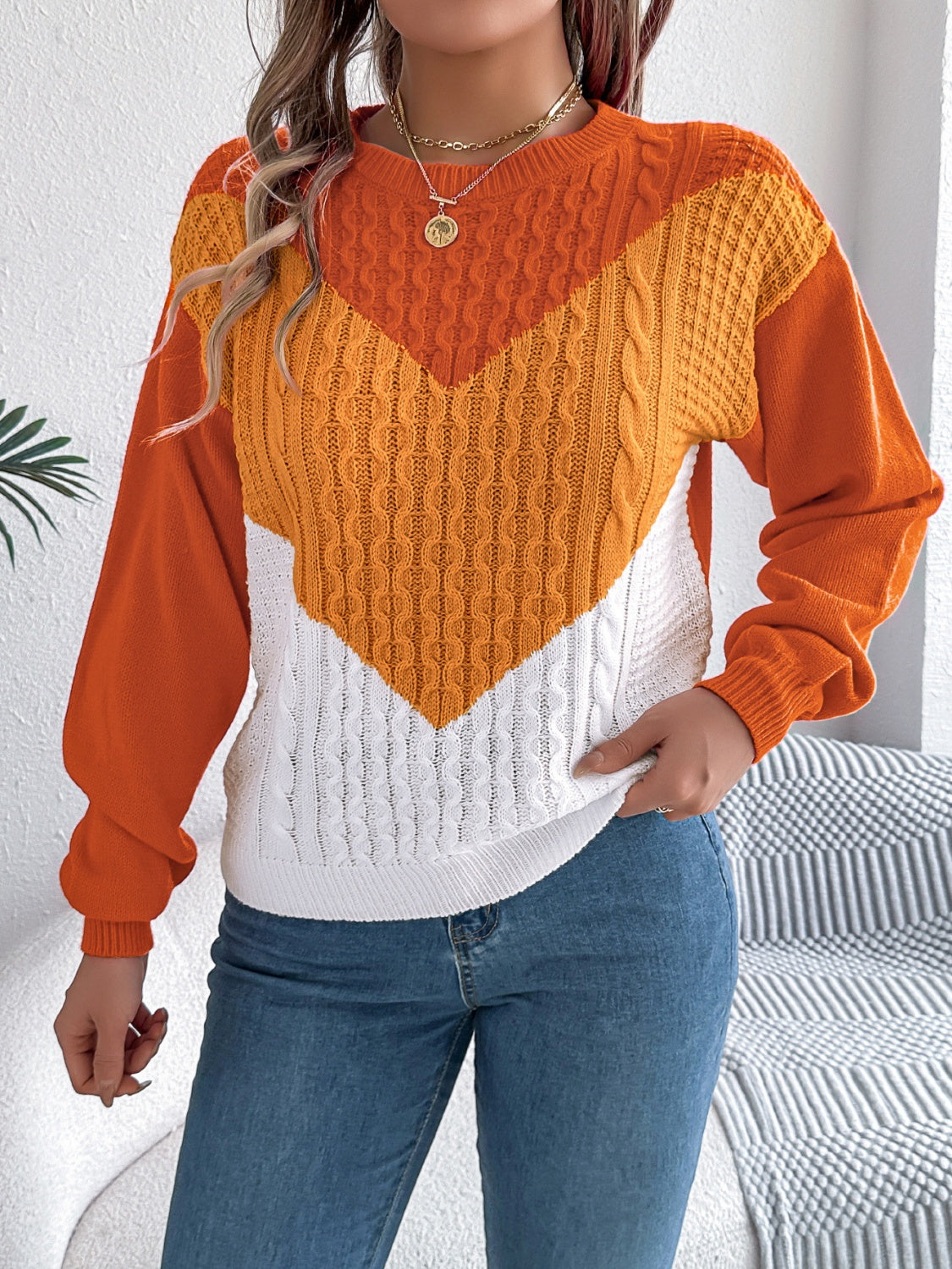 Dominique® | Contrasting long-sleeved sweater with a crew neck