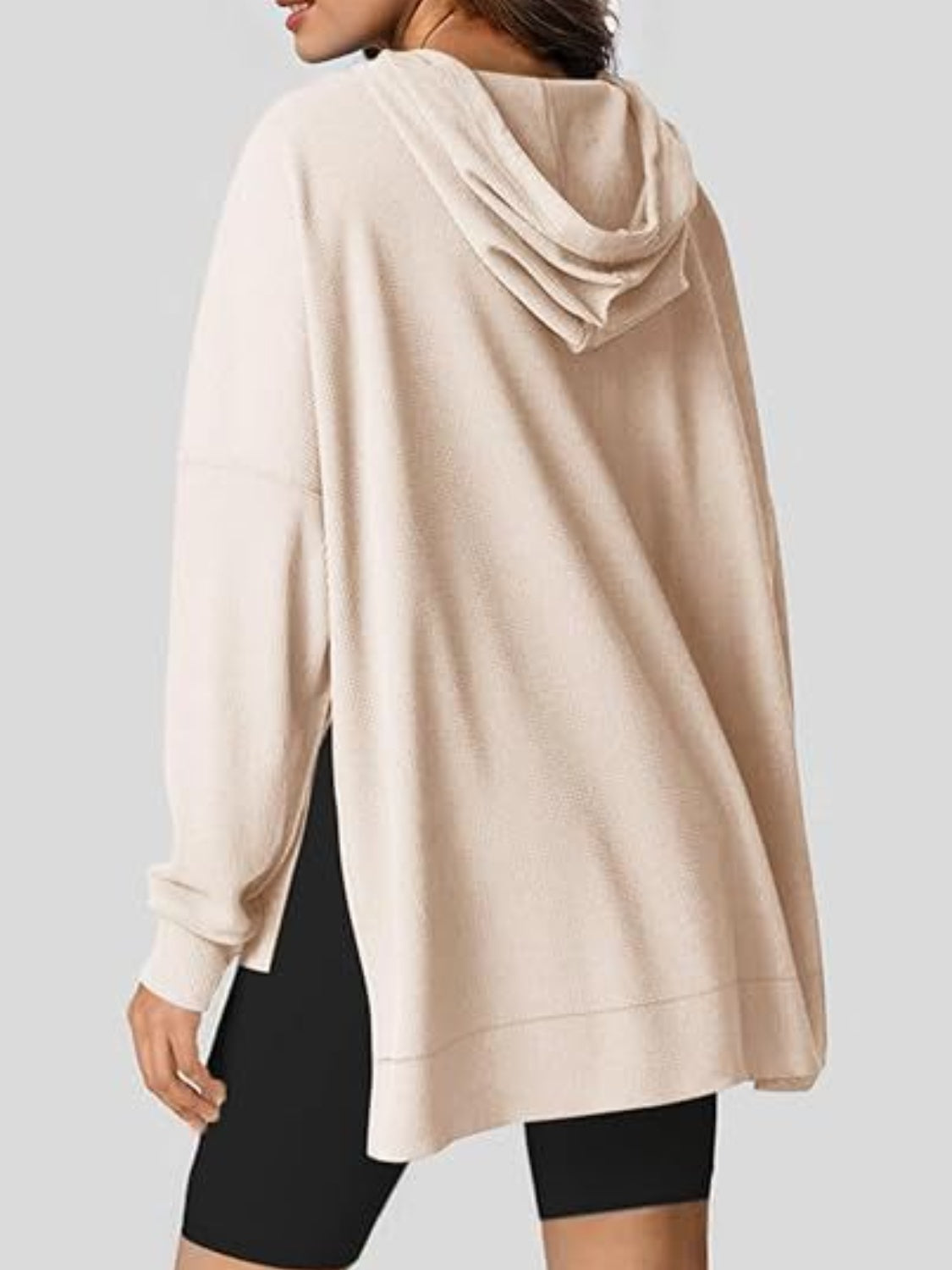 Eleonora® | Long sleeve hoodie with drawstring and slit
