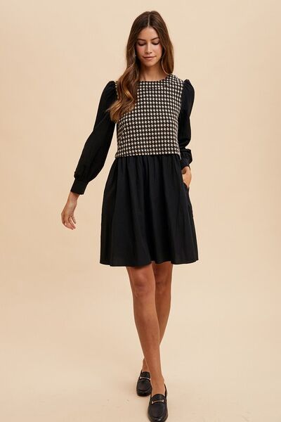 Constance® | Checked mini dress with a round neckline and tie back