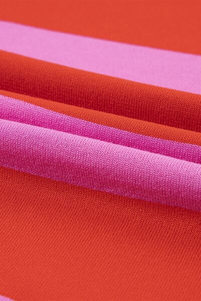 Catalina® | Color block top with a crew neck and half-length sleeves