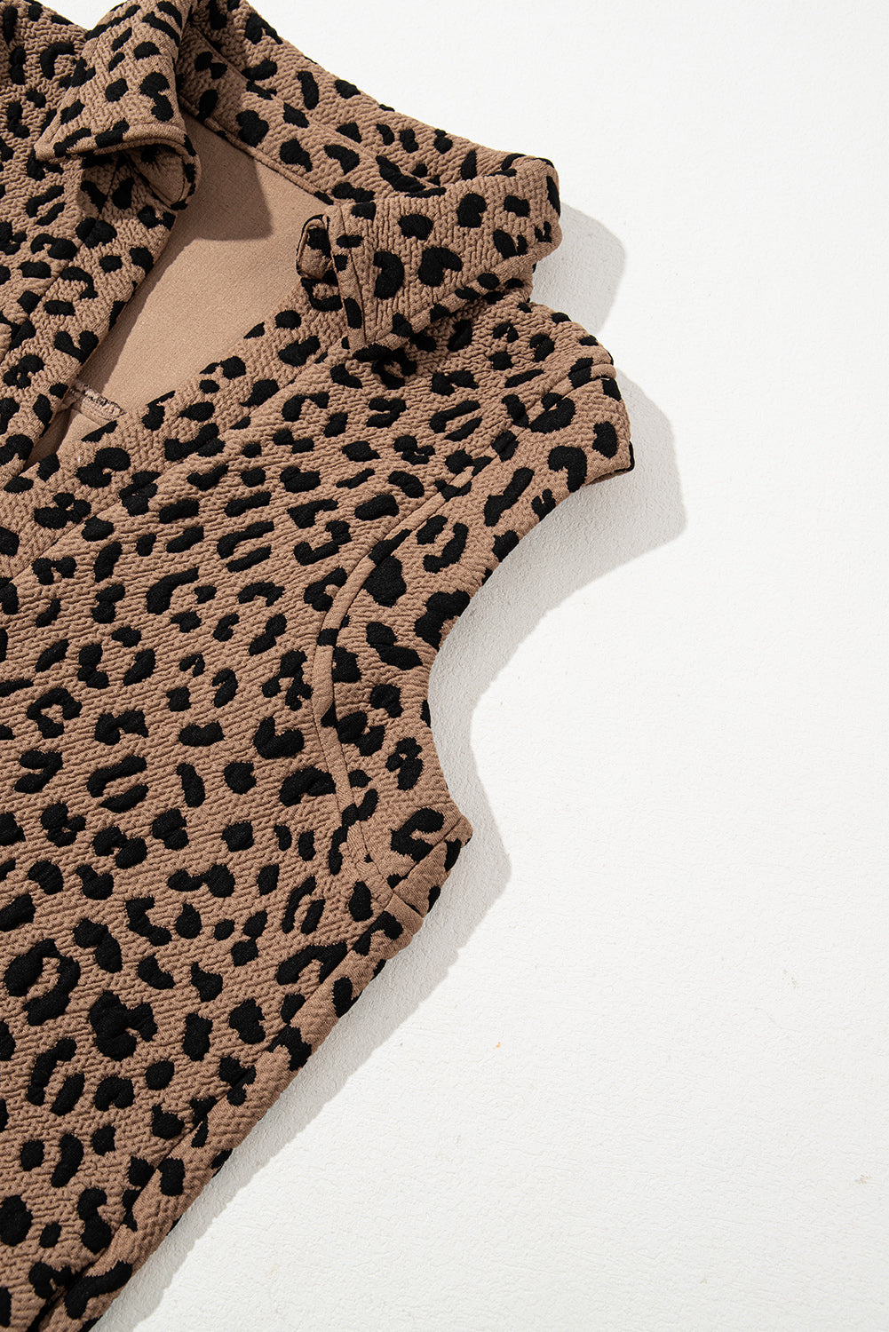 Anita® | Sleeveless mini dress with a leopard collar