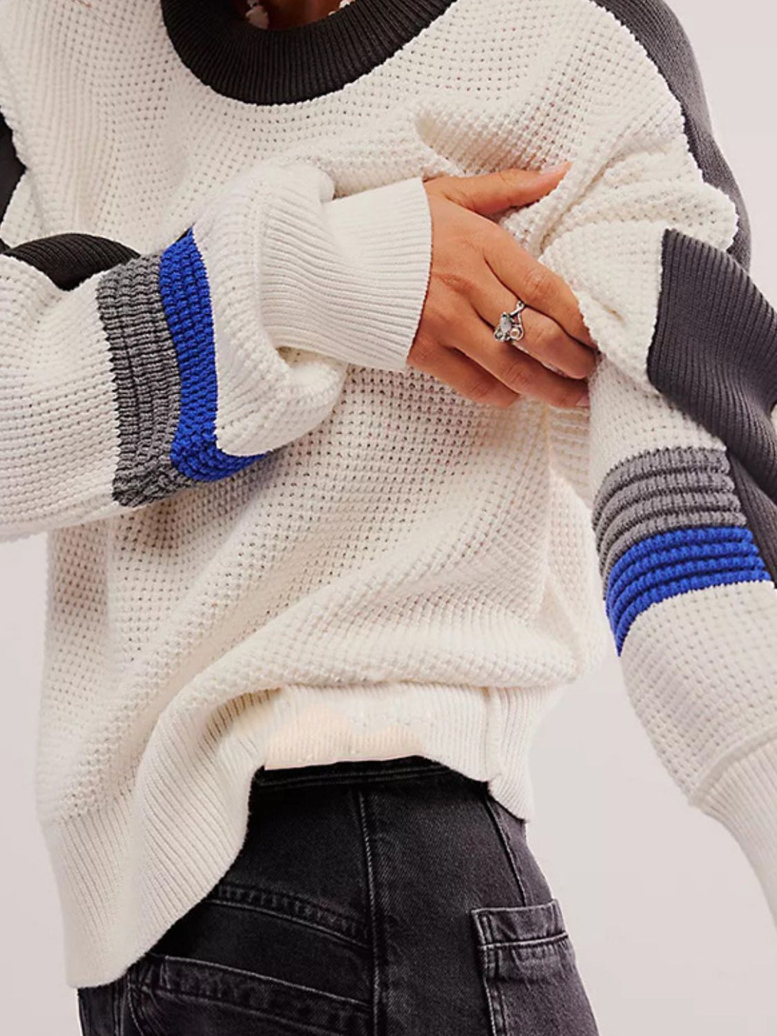 Danna® | Waffle knit contrast crew neck sweater