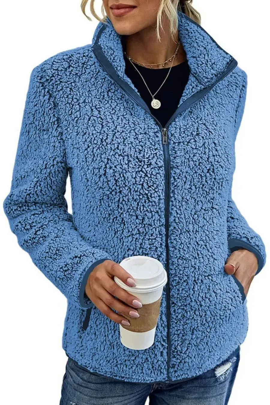 Cecilia® | Relaxed and timeless winter garment
