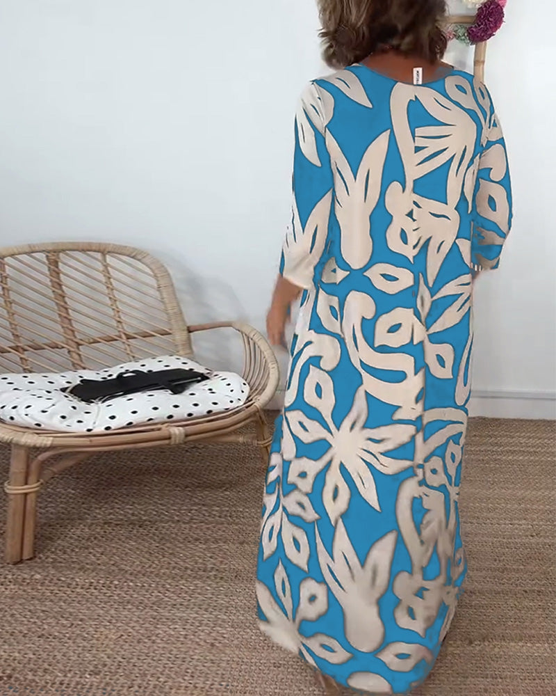 Carina® | Long-sleeved dress with a crew neck and a print