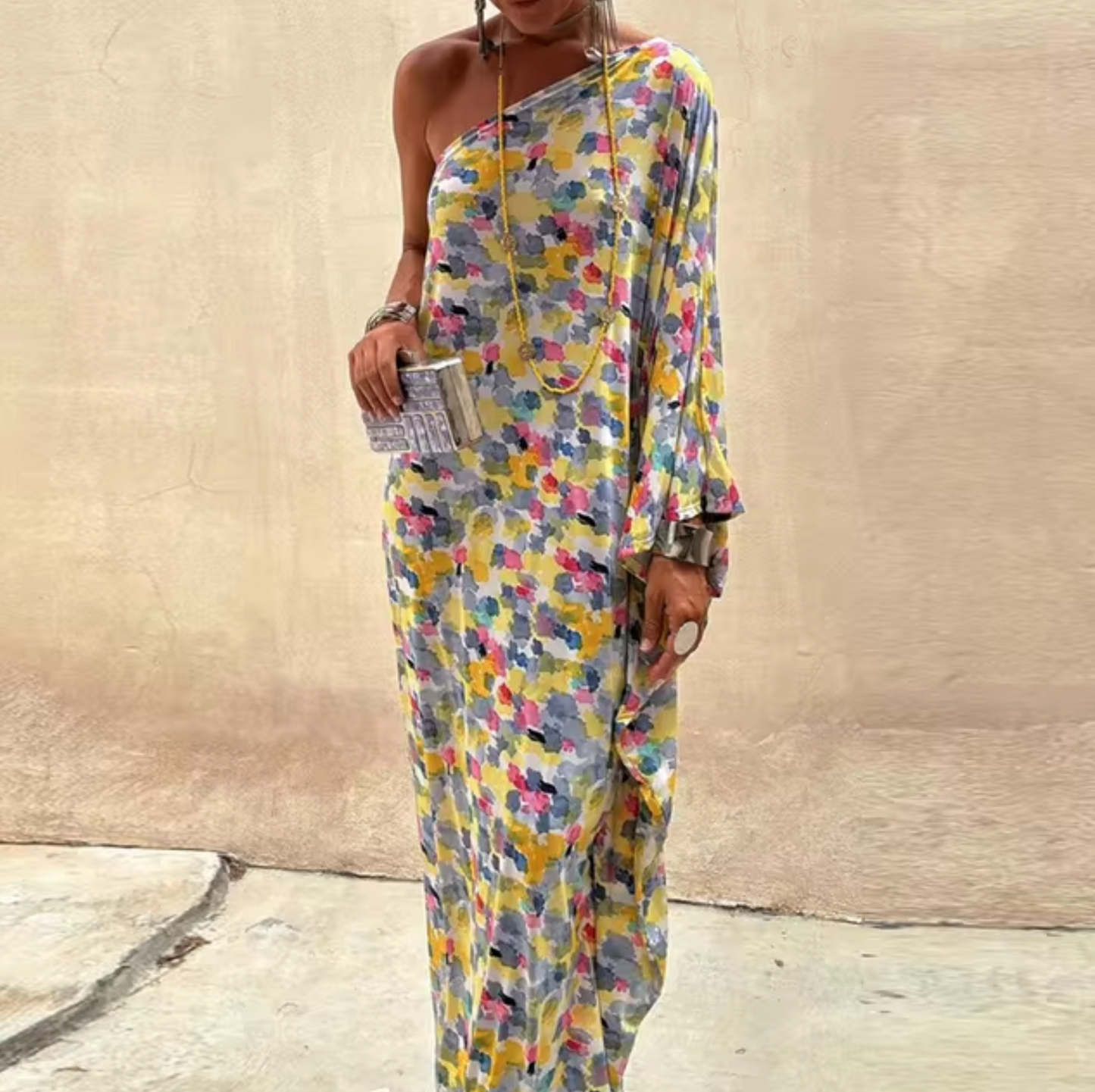 Ana® | Long dress with floral print and one shoulder