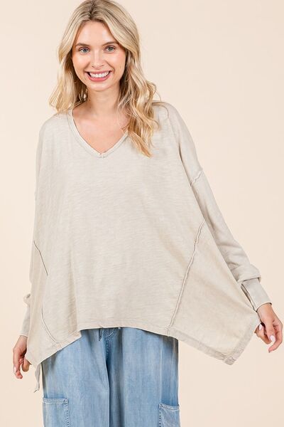 Clara® | Long sleeve oversized V-neck top