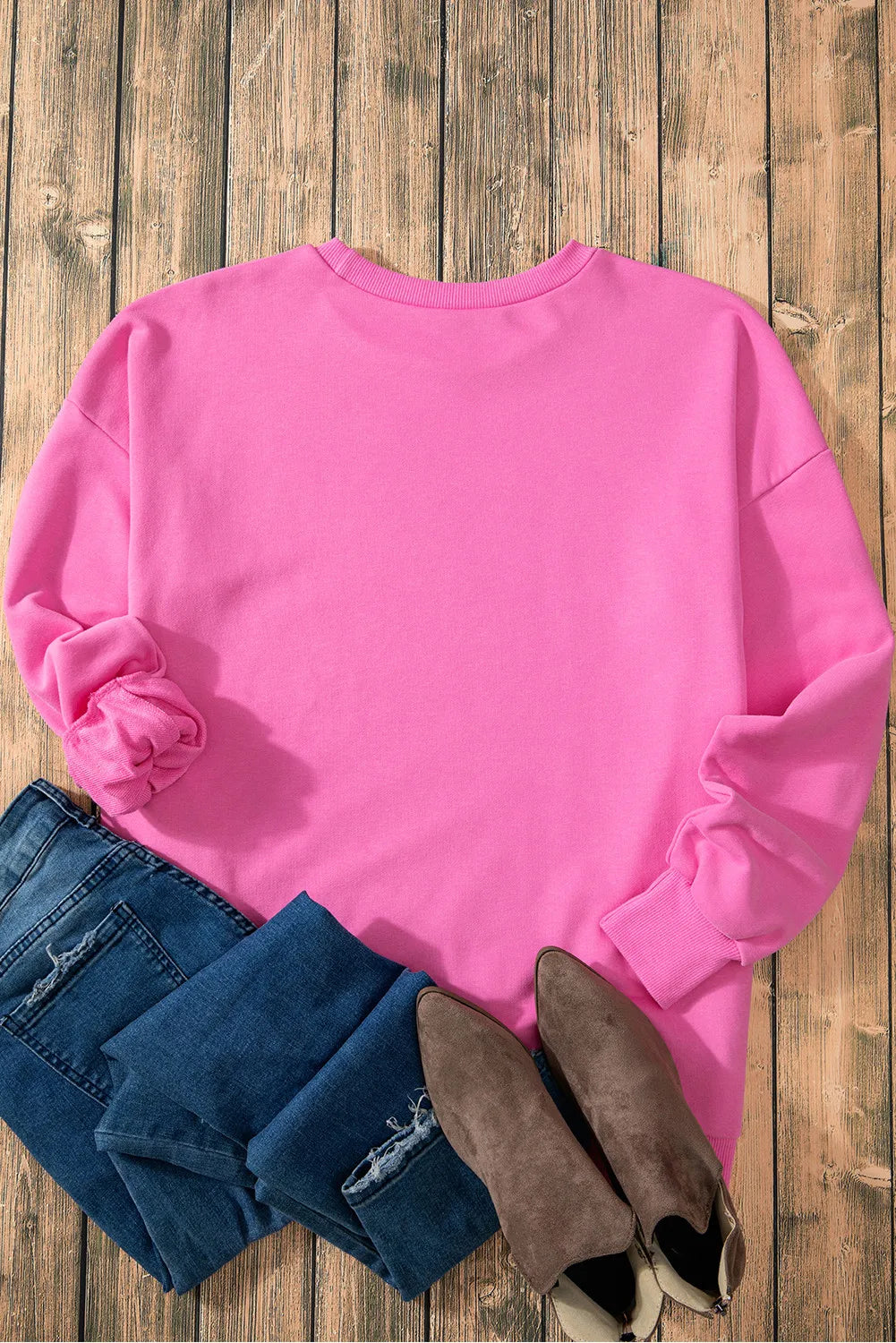 Claudia® | Long-sleeved sweatshirt with a high, low crew neck