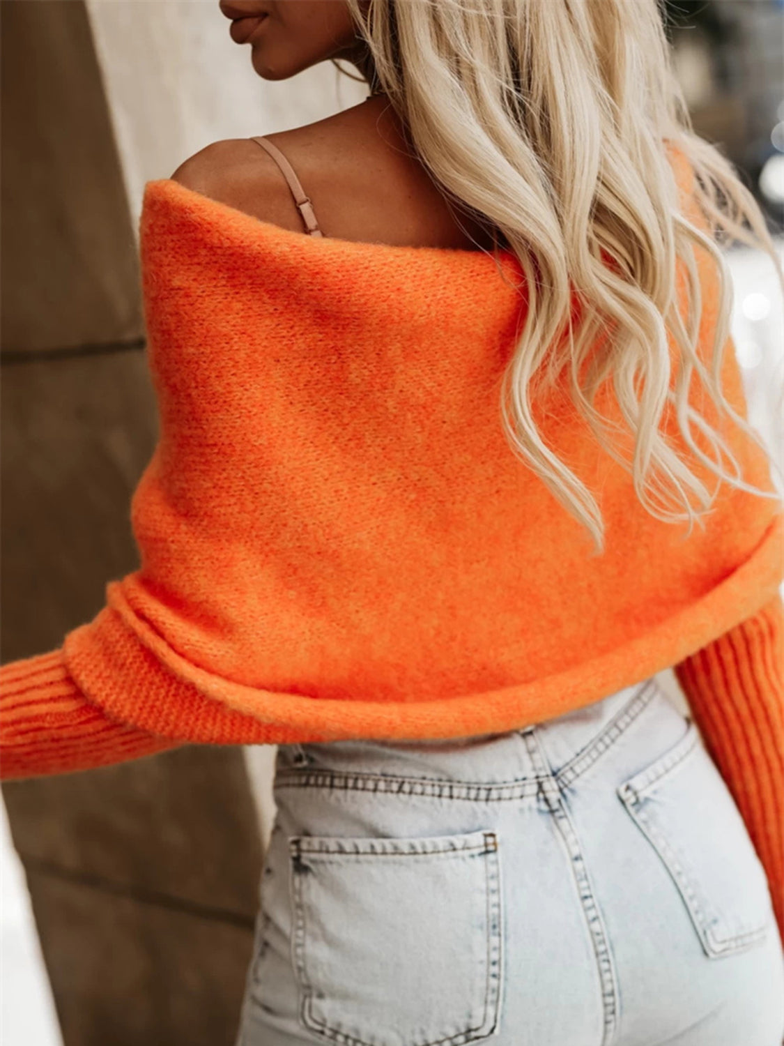 Andrea® | Long sleeve cropped knit top