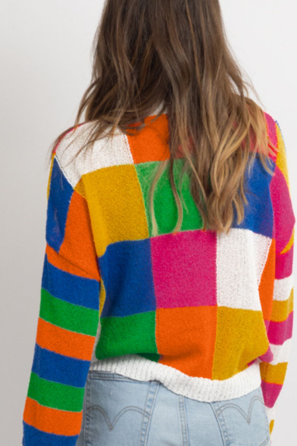 Crispina | Color block sweater with a crew neck and long sleeves